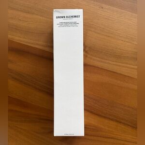 Grown Alchemist Purifying Body Scrub. New in box. 170ml. Exfoliates, nourishes.